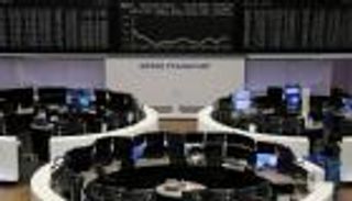 موجة كورونا الثانية والأسواق.. شبح الإغلاق يهبط بالأسهم الأوروبية