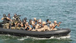 عناصر من قوات البحرية الليبية -أرشيفية 