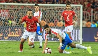 فرجاني ساسي من مواجهة سابقة بين الزمالك والأهلي