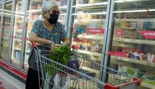 الأطعمة المجمدة قد تنقل العدوى بفيروس كورونا