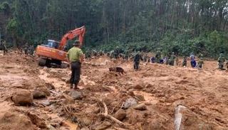 فقد 22 جنديا في انهيار أرضي بفيتنام