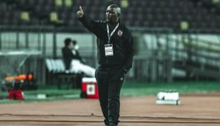 بيتسو موسيماني مدرب الأهلي المصري 