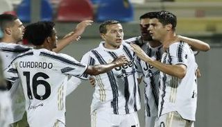 يوفنتوس وكروتوني