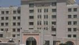 إيران وتهريب "سفير" للحوثي.. تنديد حكومي يمني