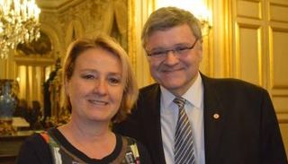 مستشارة السفارة الفرنسية في تونس مادلين بارجي