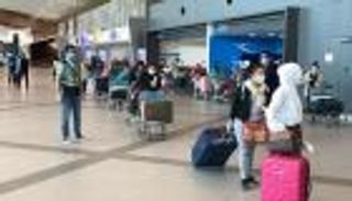مطار الكويت يعلن شرطا أساسيا لسفر "المحجورين" 