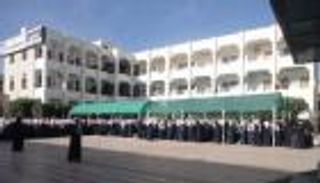 العام الدراسي في مناطق الحوثيين.. كتب مدججة بأفكار طائفية