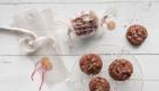 من عمدة إيطالي لمواطني بلدته: تناولوا بسكويت وانسوا المهرجانات