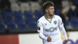 الدوري السعودي.. الهلال يلجأ لسبورتنج لشبونة.. ومايكون يغيب عن النصر