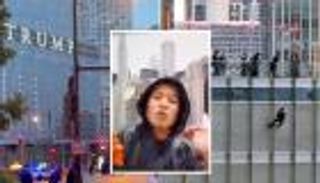 بالفيديو.. "انتحاري" يتسلق ناطحة ترامب ليبلغه برسالة