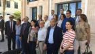 احتجاجا على عنف الإخوان.. نواب يعتصمون ببرلمان تونس