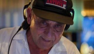  جوزيه بادييا منسق الأسطوانات الإسباني الشهير