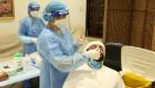 الإمارات تجري 112 ألف فحص لكورونا.. وشفاء 1502