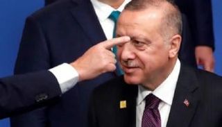 انتقادات متصاعدة لسياسات أردوغان مع تردي الأوضاع الاقتصادية