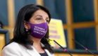 قيادية كردية: أردوغان راعٍ للسرقة وجرائم الحرب