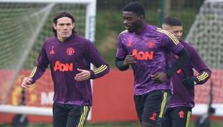 إدينسون كافاني وأكسيل تاونزيبي