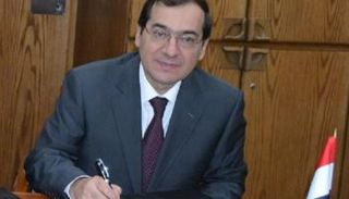  وزير البترول المصري طارق الملا 