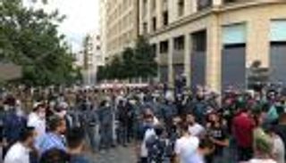 تكليف الحريري.. نيران الغضب تحرق "قبضة الثورة"