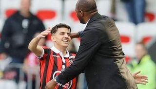 يوسف عطال مع فييرا