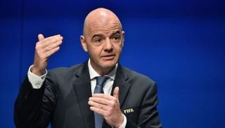 جياني إنفانتينو رئيس الفيفا