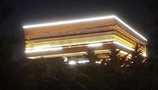 المحكمة الدستورية في تركيا بكامل إضاءتها