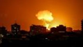 غارات إسرائيلية تستهدف موقعا لحماس بغزة