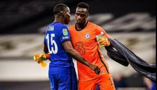 إدوارد ميندي حارس تشيلسي الإنجليزي