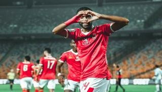 حسين الشحات نجم الأهلي المصري