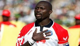 جورج ويا نجم ميلان وتشيلسي ومانشستر سيتي السابق 