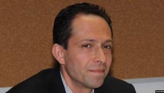 عضو الكونجرس الكندي الإيراني السابق والمعارض الإيراني محمد مهدي أمين