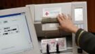 سعر الدولار في الجزائر اليوم الأحد 25 أكتوبر 2020.. تراجع الدينار