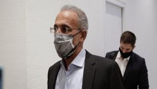 جانب من محاكمة طارق رمضان حفيد مؤسس الإخوان