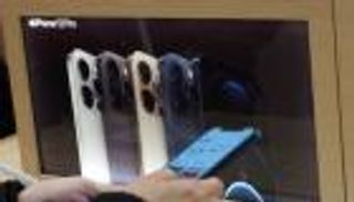 تقييمات صادمة لـ"آيفون 12" من مستخدمين.. العيوب خطيرة 