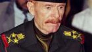 وفاة عزة الدوري.. آخر أشباح صدام حسين في العراق