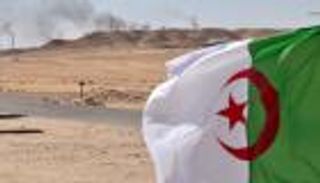 الجزائر تفقد نصف مخزونها من النفط.. ووزير الطاقة "متفائل"