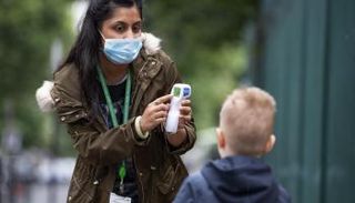 العالم يقاوم كورونا