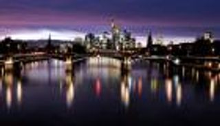 ألمانيا بين رعب الـ"١٠٠ ألف" و"كاسر الأمواج" 