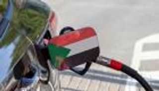 أسعار البنزين في السودان.. آلام أول جرعة من "الدواء المر"