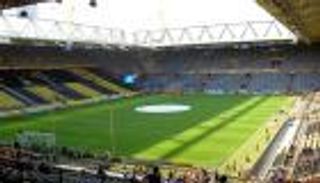 خطوة للخلف.. ملاعب الدوري الألماني الضحية الأولى لموجة كورونا الثانية