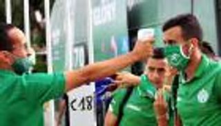 الطريق إلى مصر.. كيف يلعب الرجاء أمام الزمالك رغم إصابات كورونا؟