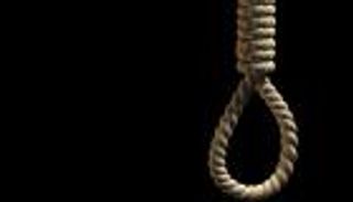 مجزرة بشعة.. شاب يقتل أسرته كاملة والدافع "مفاجأة"