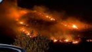 بالفيديو.. ثاني حريق بغابات السعودية في أسبوع.. واعتقال 3 إثيوبيين