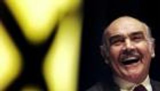 جيمس بوند يرحل نائما.. شون كونري من بيع الحليب إلى الأوسكار