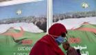 مليون ناخب يصوتون باستفتاء الجزائر في ظرف ساعتين