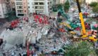 زلزال تركيا.. 60 قتيلا وتضاؤل الأمل بالعثور على ناجين