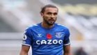 خسر الصدارة بهزيمة جديدة.. هداف الدوري الإنجليزي يفشل في إنقاذ إيفرتون