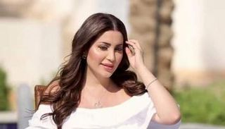 الفنانة السورية نسرين طافش