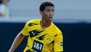 جودي بيلينجهام لاعب بروسيا دورتموند الواعد