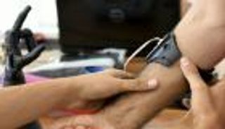 بالصور.. أطراف اصطناعية تونسية بتقنية الطباعة ثلاثية الأبعاد