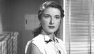 مريم فخر الدين.. دخلت الفن بالصدفة و5 لغات